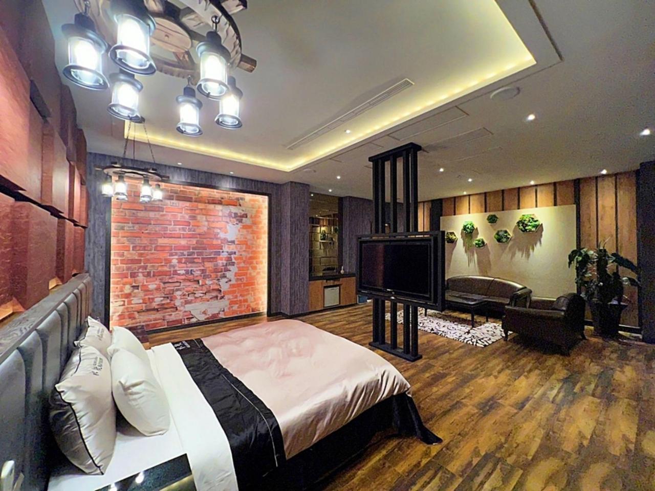 Aquarius Motel Taichung Luaran gambar