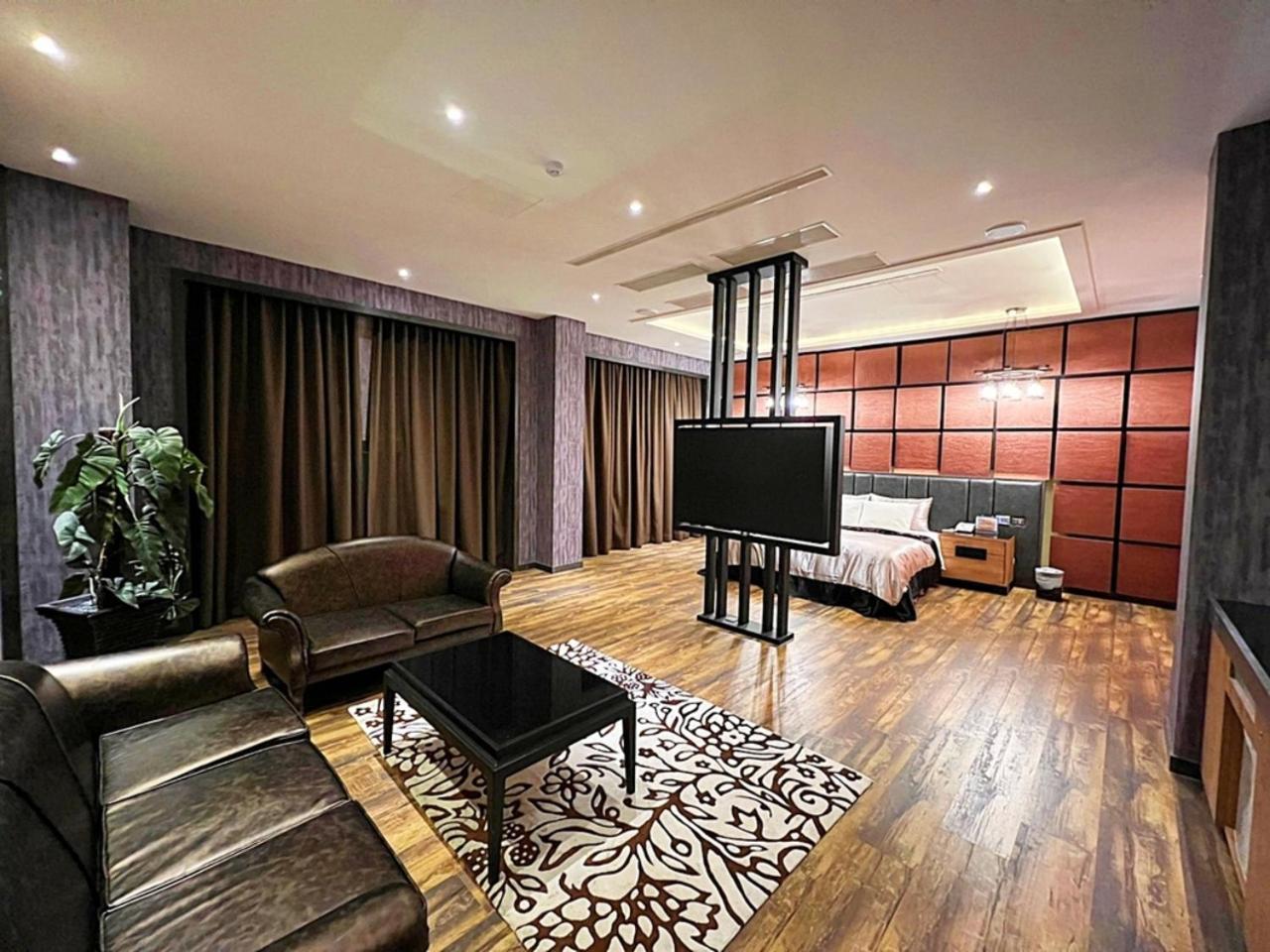 Aquarius Motel Taichung Luaran gambar